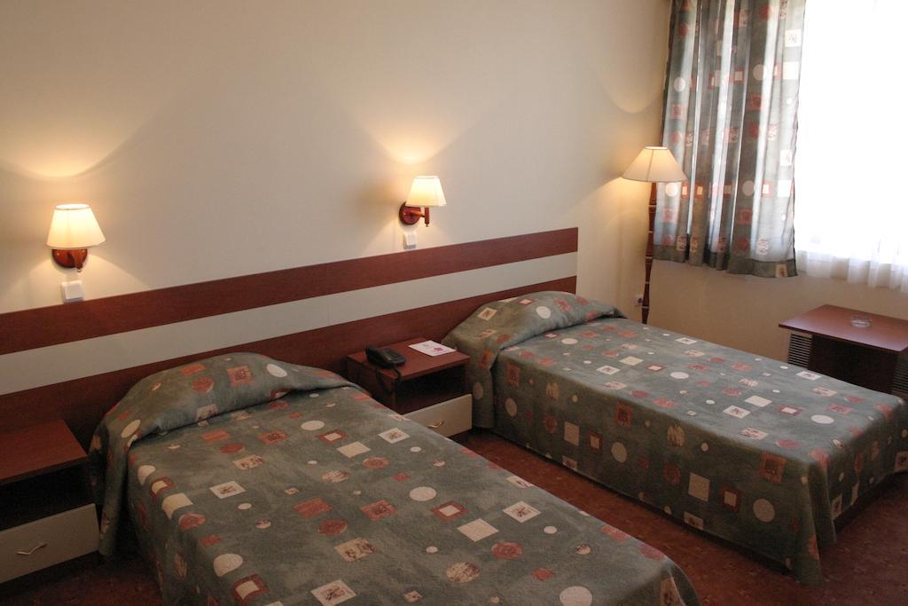 Hotel Bulgaria Dobrich Bilik gambar