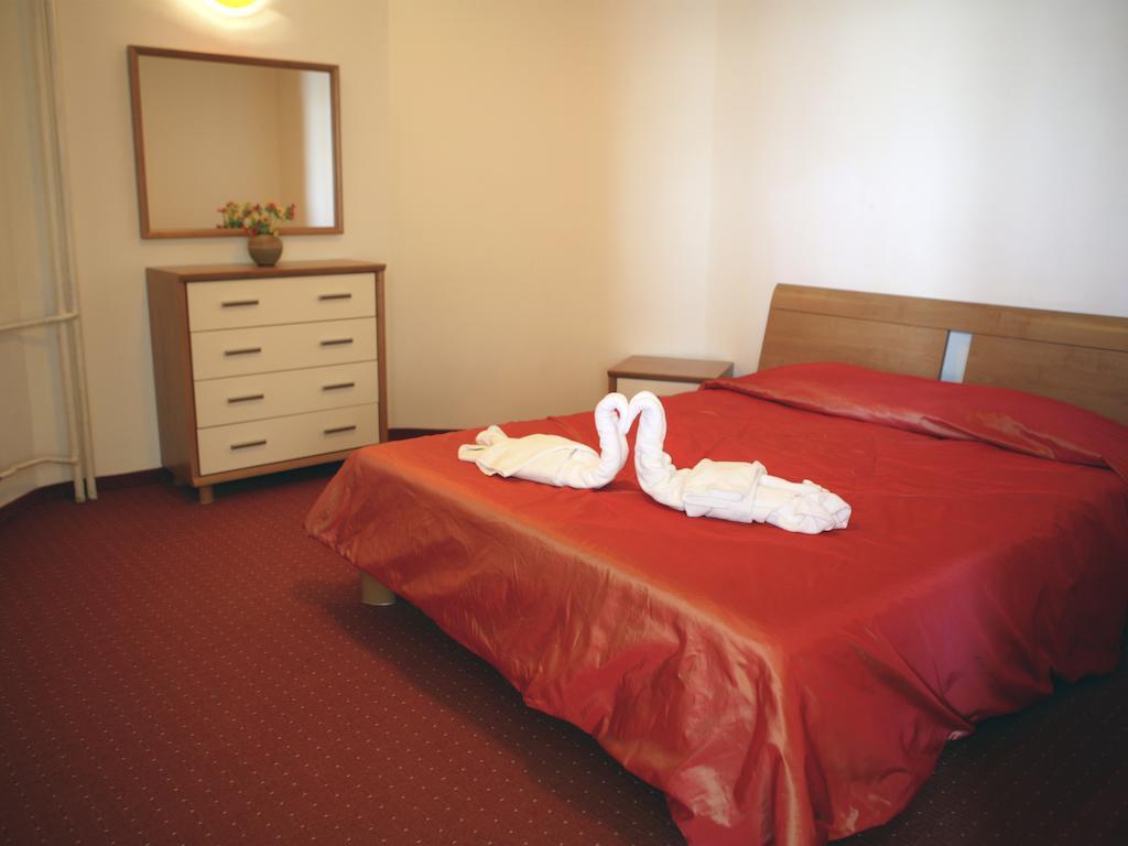 Hotel Bulgaria Dobrich Bilik gambar