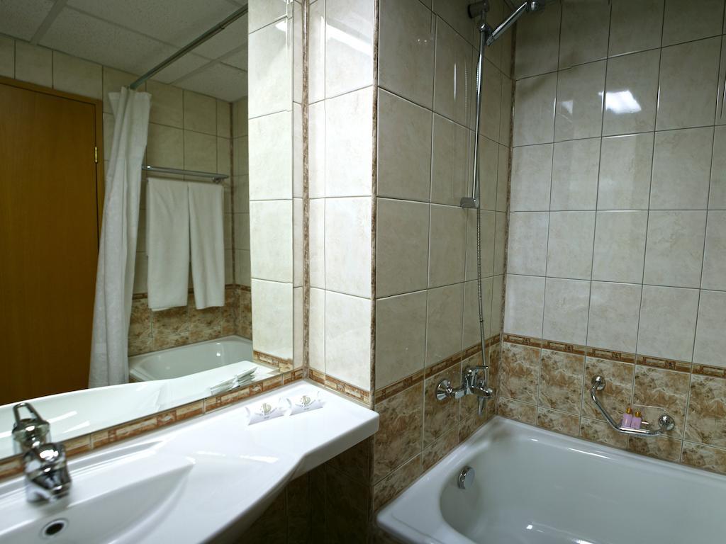 Hotel Bulgaria Dobrich Bilik gambar